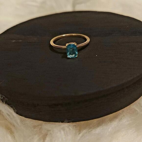 Blue and Gold Minimalist Gemstone Ring - Picture 1 of 5